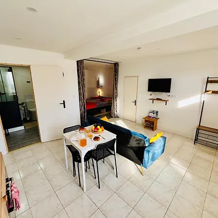 Appartement Le Maréchal Chic - Lumineux à De Gier *